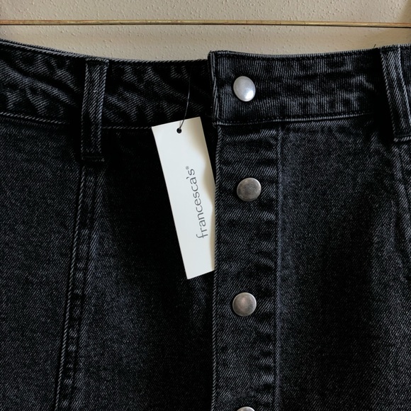 Francesca’s Button Up Denim Skirt - Picture 3 of 3